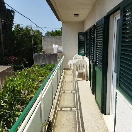 Apartman Konrad * Brodarica (Sibenik-Knin)